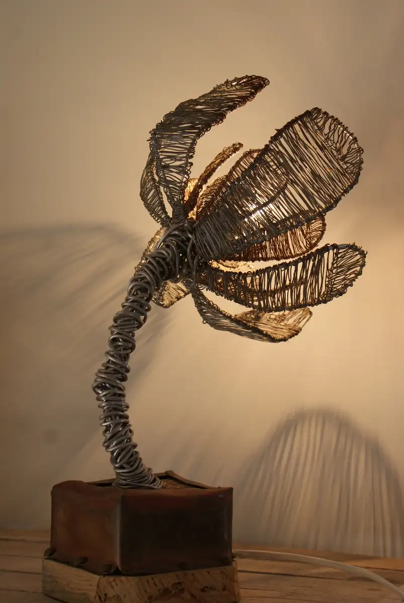 Lampe fleur métal